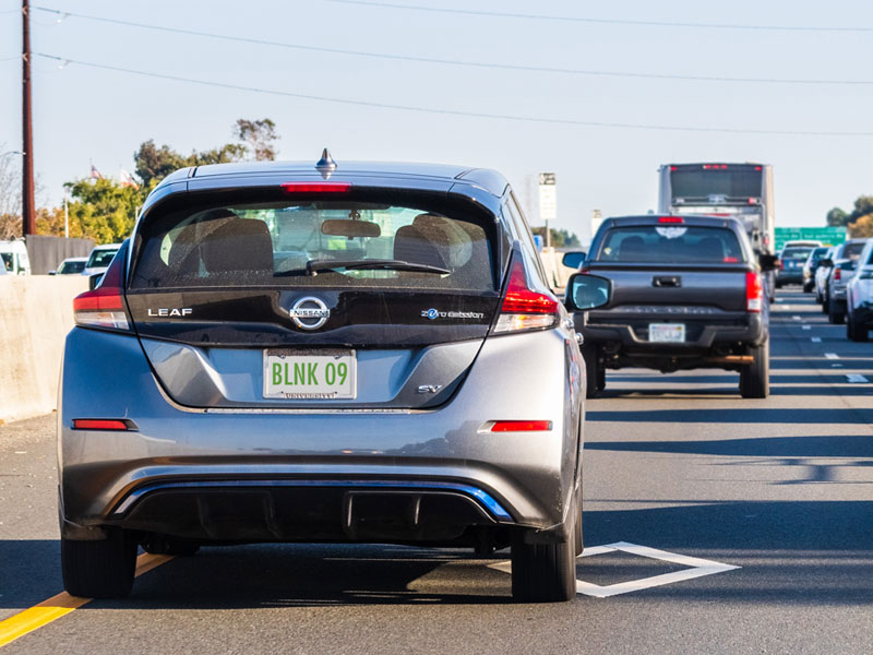 Hov Lanes and Electric Vehicles: Why HOV Lanes Were Ineffective Until the Electric Vehicle Boom